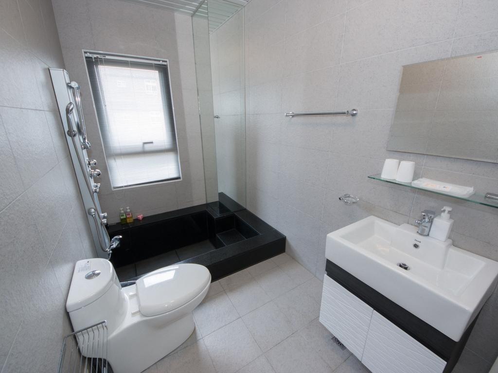 極簡旅行民宿 Simple Travel B&B Wujie Exterior photo